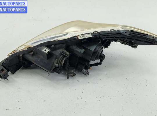 купить Фара правая на Mazda 5