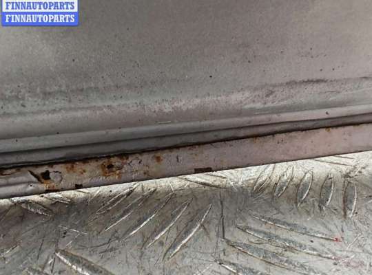 купить Крышка багажника (дверь задняя) на Chrysler Voyager (2001-2007)