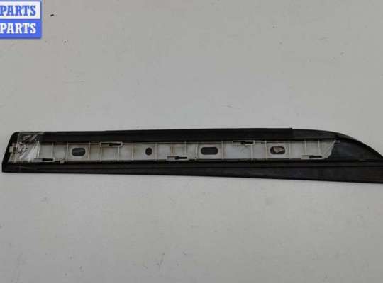 купить Молдинг двери задней левой на Audi A6 C6 (2004-2011)