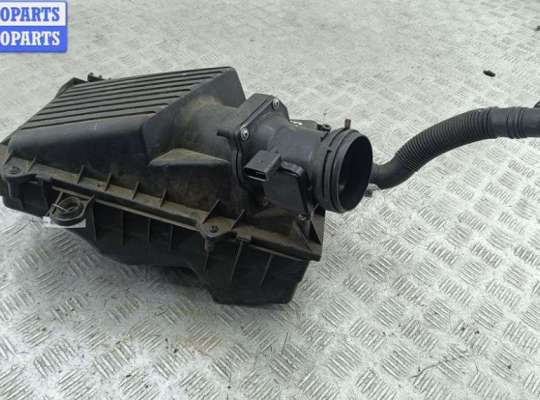 купить Корпус воздушного фильтра на Volkswagen Golf-4