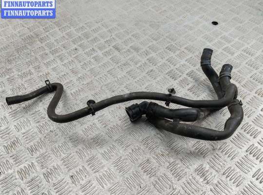 купить Патрубок отопителя (печки) на Volkswagen Golf-4