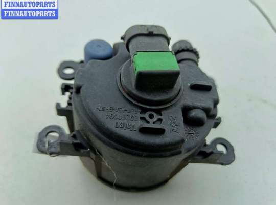 купить Фара противотуманная правая на Renault Megane II (2002-2008)