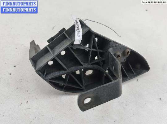 купить Рамка фары противотуманной правой на Audi A6 C5 (1997-2005)