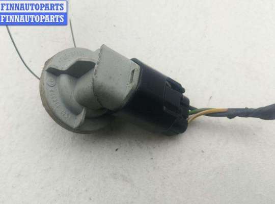 купить Патрон лампы фонаря на Ford Focus II (2004-2011)