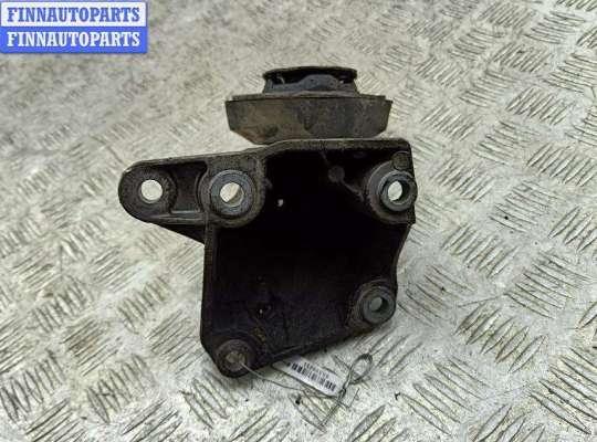 купить Кронштейн КПП опорный на Volkswagen Passat B5+ (GP)