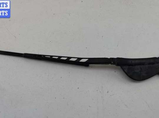 Щеткодержатель (поводок стеклоочистителя) передний BM3594409 на BMW 5 E60/E61 (2003-2010)