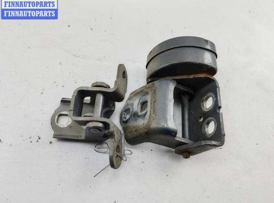 Петля двери передней правой RN1574237 на Renault Scenic II (2003-2009)