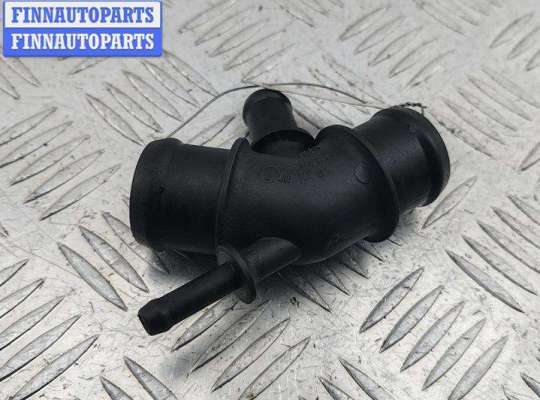 купить Фланец (тройник) системы охлаждения на Volkswagen Sharan (2000-2010)