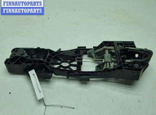 купить Корпус (держатель) ручки двери задней левой на Volkswagen Passat B6