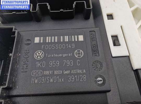 купить Моторчик стеклоподъемника передний левый на Volkswagen Golf-5