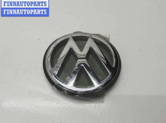 купить Эмблема на Volkswagen Passat B4