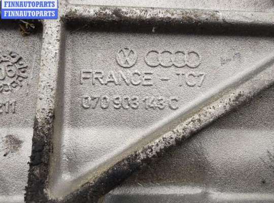 купить Кронштейн генератора на Volkswagen Transporter T5