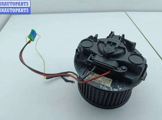 купить Двигатель отопителя (моторчик печки) на Renault Megane II (2002-2008)