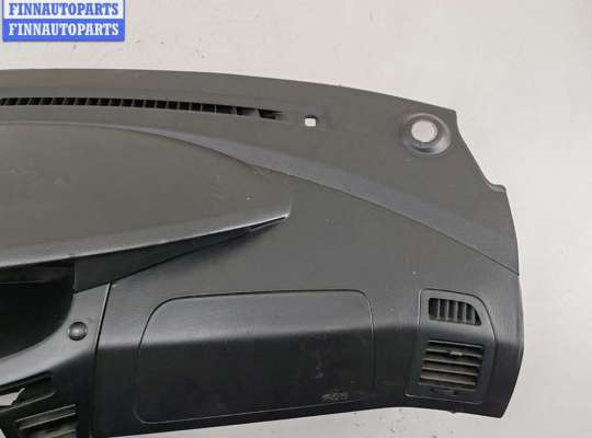 Панель передняя салона (Торпедо) на SsangYong Rodius
