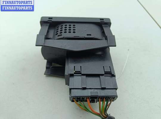 купить Переключатель света на Ford Focus II (2004-2011)