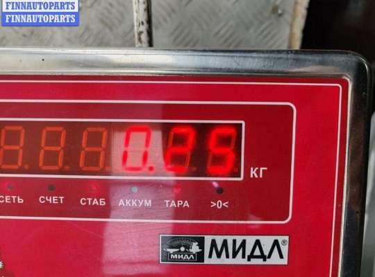 купить Щеткодержатель (поводок стеклоочистителя) задний на Chrysler Voyager (1996-2000)