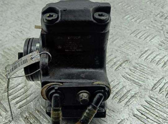 купить ТНВД на Mercedes C-Class W203 (2000-2006)