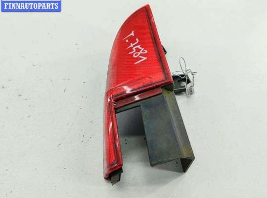 Катафот MB1681442 на Mercedes Vito-2 / Viano W639 (2003-2014)