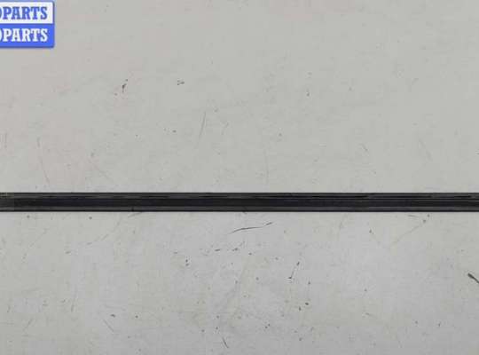 Молдинг на Skoda Octavia Tour (1U, A4)