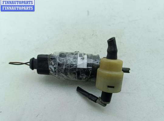 купить Насос (моторчик) омывателя стекла на Volkswagen Passat B5