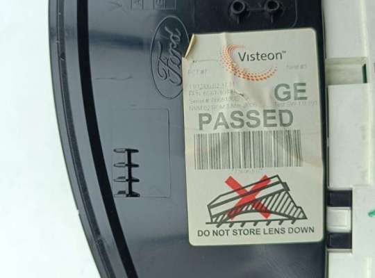 купить Щиток приборный (панель приборов) на Ford Fusion