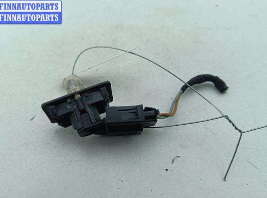 купить Подсветка номера на Volkswagen Golf-3