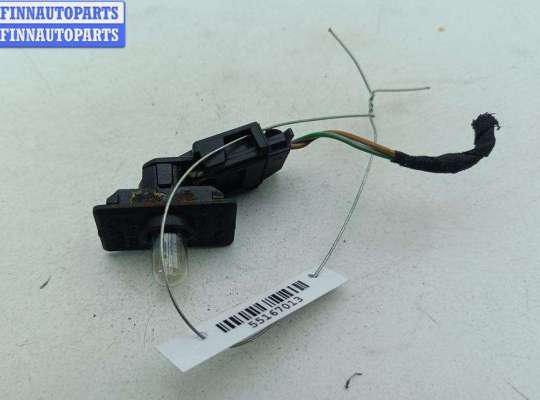 купить Подсветка номера на Volkswagen Golf-3