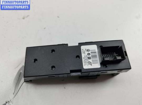 купить Блок кнопок управления стеклоподъемниками на Volkswagen Sharan (2000-2010)