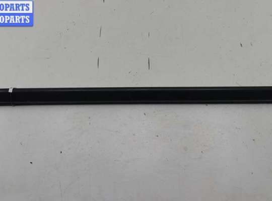 купить Молдинг двери передней правой на Audi A6 C5 (1997-2005)