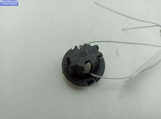 купить Патрон лампы фонаря на Mercedes S-Class W220 (1998-2005)