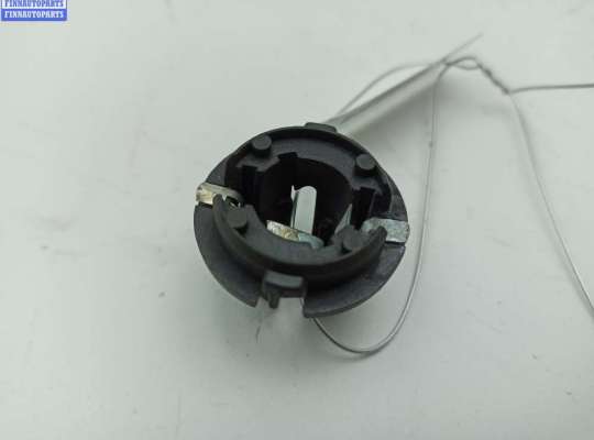 купить Патрон лампы фонаря на Mercedes S-Class W220 (1998-2005)