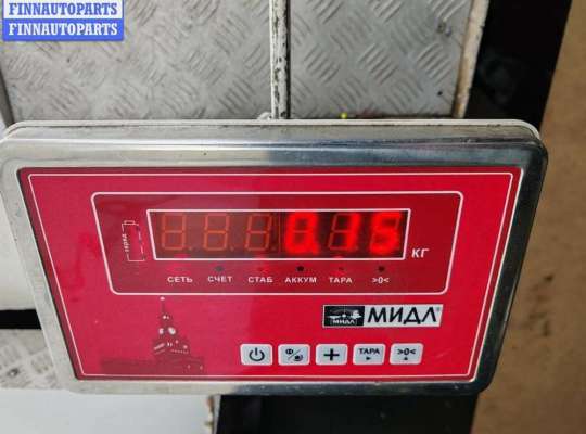 купить Молдинг двери передней правой на Volkswagen Passat B5