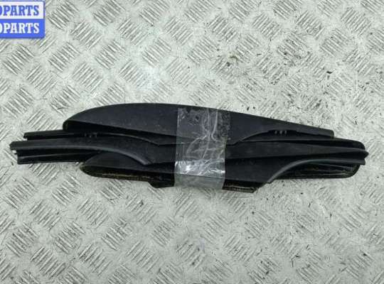 купить Накладка (заглушка) рейлинга на Peugeot 307