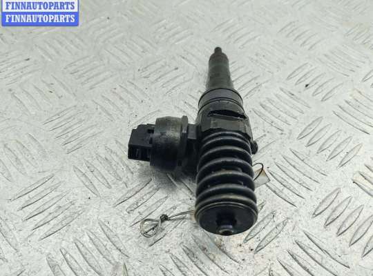 купить Форсунка топливная на Volkswagen Passat B6