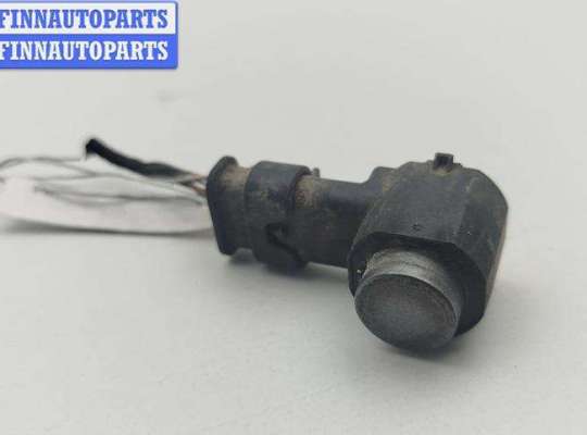 Датчик парковки (парктроник) задний VG2724108 на Volkswagen Passat B6