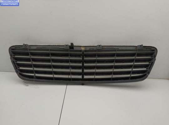 купить Решетка радиатора на Mercedes C-Class W203 (2000-2006)