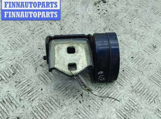 купить Петля двери задней левой на Renault Scenic II (2003-2009)