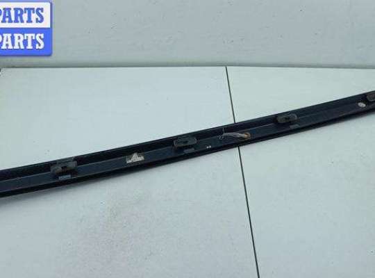 купить Молдинг крышки (двери) багажника на Mercedes E-Class W210 (1995-2002)