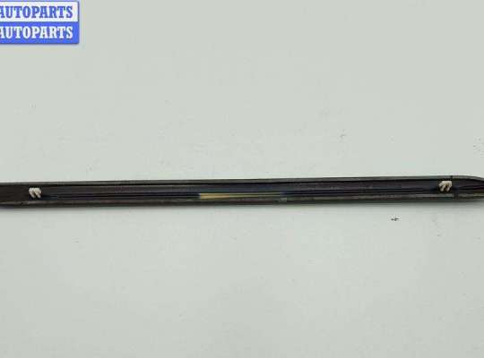 купить Молдинг двери задней левой на Opel Vectra B (1995-2002)