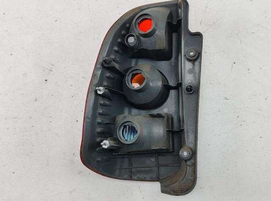 купить Фонарь задний правый на Mitsubishi Space Star (1998-2005)