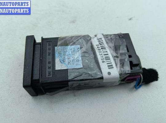 купить Кнопка аварийной сигнализации (аварийки) на Volkswagen Passat B5+ (GP)