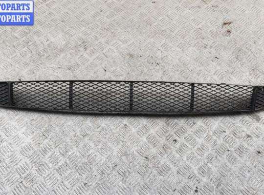 купить Решётка (заглушка) в бампер на Ford Focus I (1998-2005)