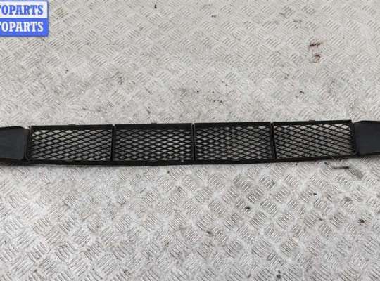 купить Решётка (заглушка) в бампер на Ford Focus I (1998-2005)