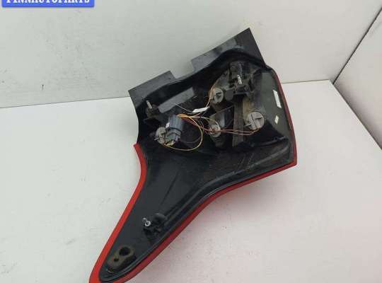 купить Фонарь задний правый на Ford Focus III (2011-2018)