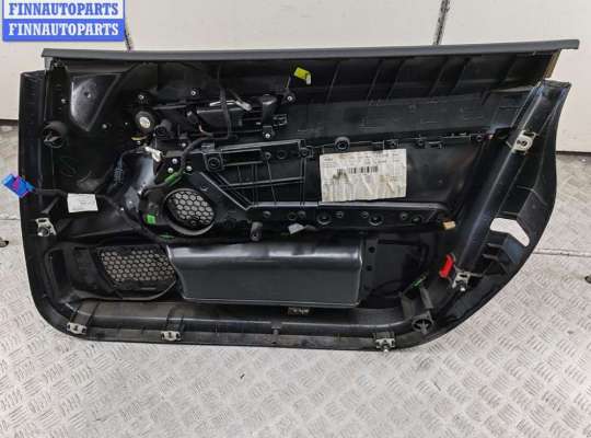 купить Обшивка двери передней левой (дверная карта) на Audi A6 C6 (2004-2011)