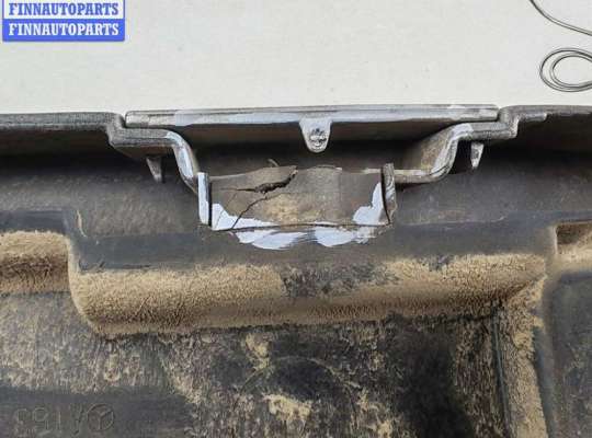 купить Молдинг крышки (двери) багажника на Mercedes M-Class ML W163 (1998-2004)