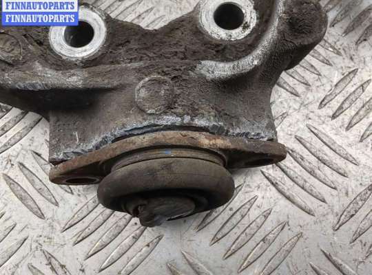 купить Кулак (корпус ступицы) передний правый на Volvo S80