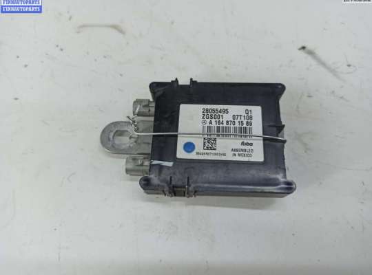 Усилитель антенны MB1502260 на Mercedes R-Class W251 (2005-2017)