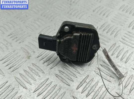 купить Датчик уровня масла на Volkswagen Passat B5