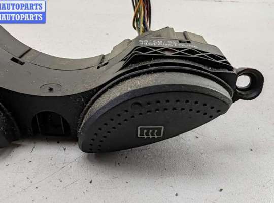 купить Кнопка обогрева заднего стекла на Ford Focus I (1998-2005)